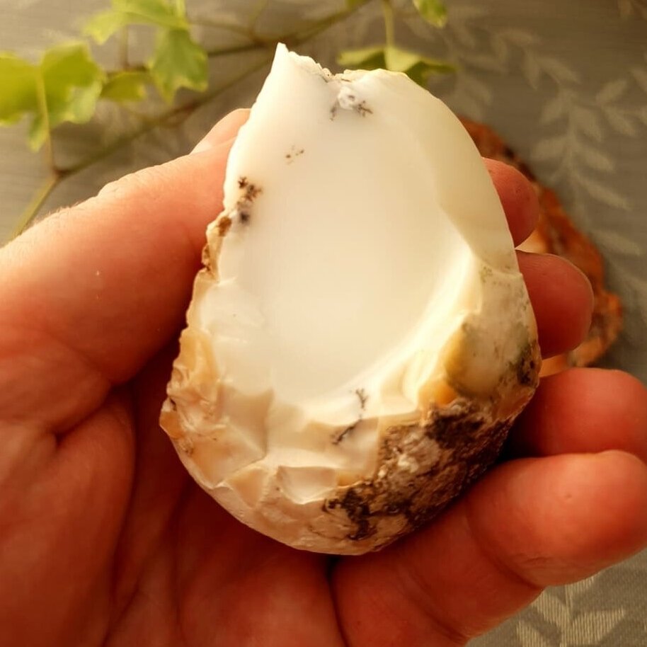 Baltasis opalas iš Turkijos 1