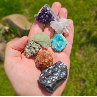 Čakrų mineralų rinkinys 1
