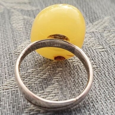 Gintaro žiedas 1