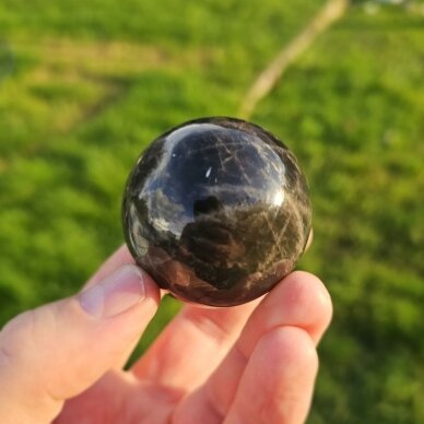 Juodojo mėnulio akmens sfera 1