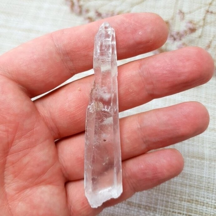 Kalnų krištolo kristalas 23g, 8cm