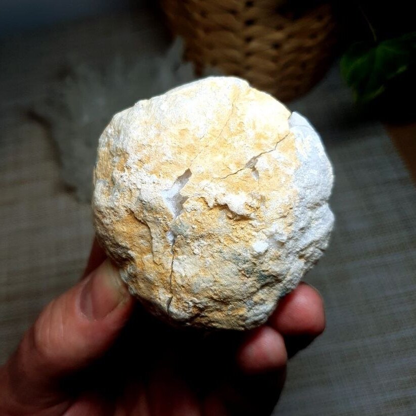 Kalcito geodas 196g 1 Kalcito geodas 196g 1