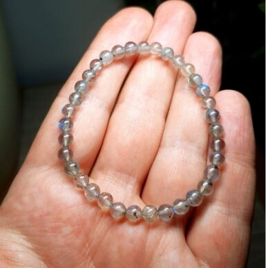 Labradorito apyrankė