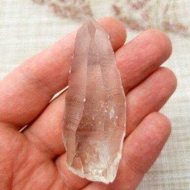 Lemūrijos kalnų krištolo kristalas 54g, 7cm 1