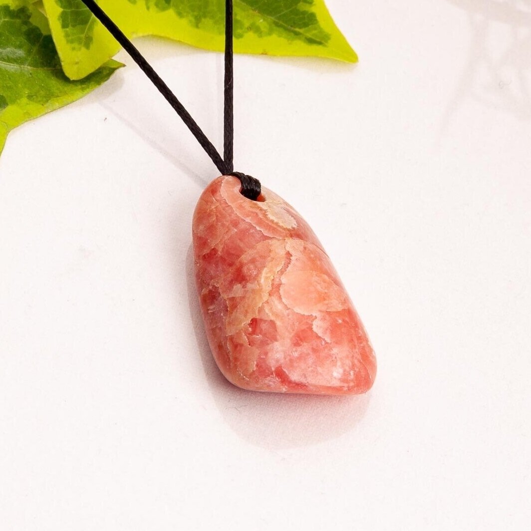 Rodochrozito pakabutis Rodochrozito pakabutis