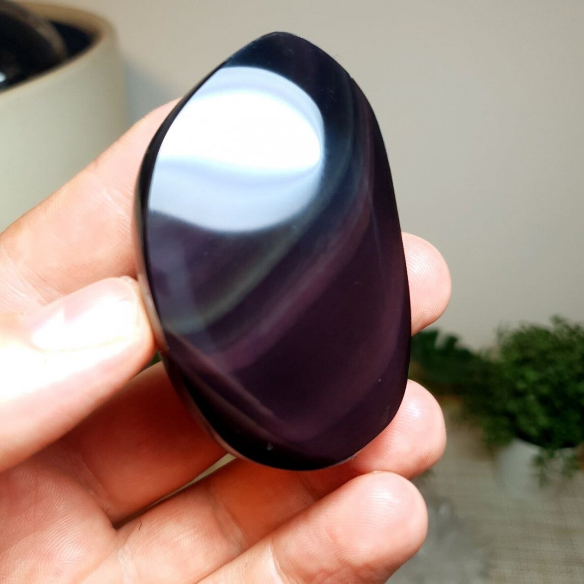 Vaivorykštinis obsidianas