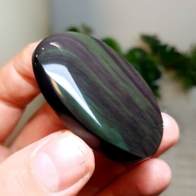 Vaivorykštinis obsidianas