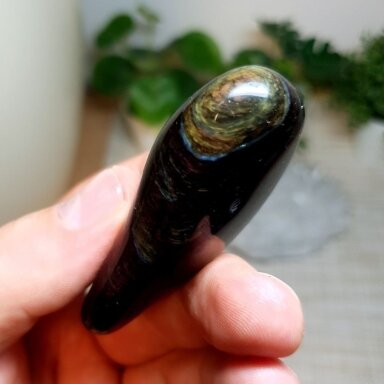 Vaivorykštinis obsidianas