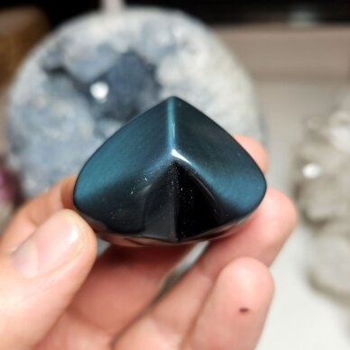 Vaivorykštinio obsidiano širdelė 2