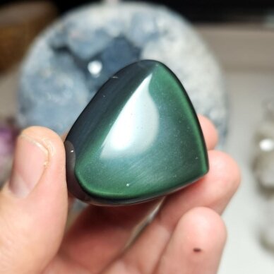 Vaivorykštinio obsidiano širdelė 1