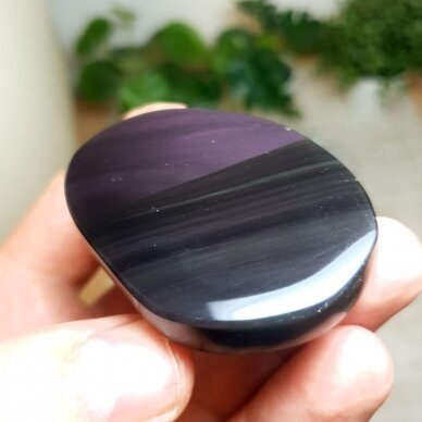 Vaivorykštinis obsidianas 1