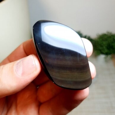 Vaivorykštinis obsidianas 1