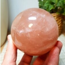 Žvaigždinio rožinio kvarco sfera 1040g